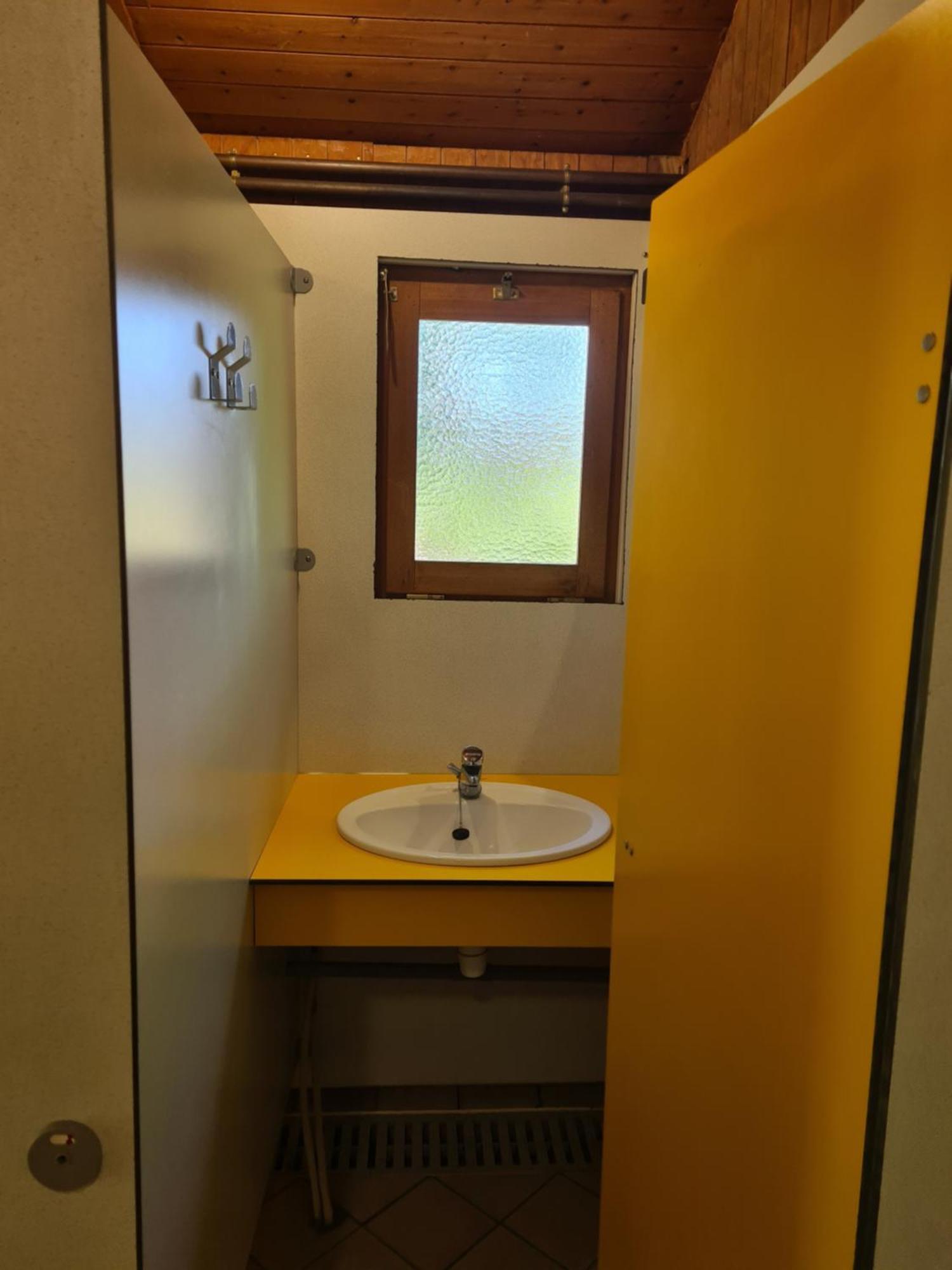 Les Chalets Guinguette Capdenac-Gare Buitenkant foto
